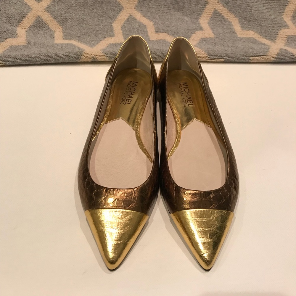 Micheal Kors Gold and Copper Flats - Picture 2 of 5